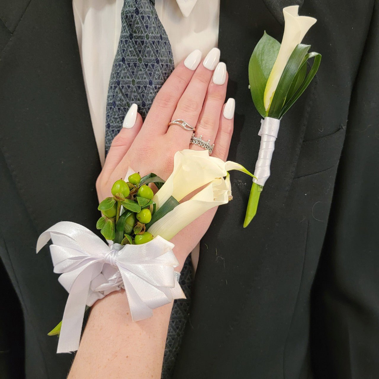 Calla Lily Corsages and Boutonnieres Combo Flowers For Fundraising Calla Lily Corsages and Boutonnieres Combo Flowers For Fundraising