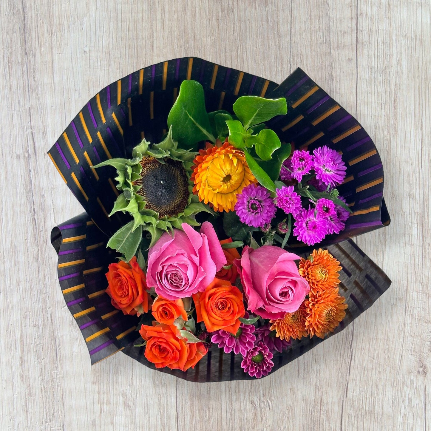 Ghostly Garden Farm Bouquet - Flowers For FundraisingGhostly Garden Farm BouquetGhostly Garden Farm BouquetGhostly Garden Farm BouquetGhostly Garden Farm Bouquet