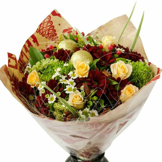 All I Want For Christmas Bouquets - 8 Bqts, 50cm, 30 Stems